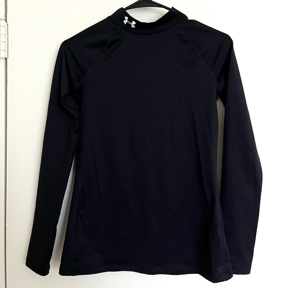 NWOT Youth Under Armour ColdGear Long Sleeve
